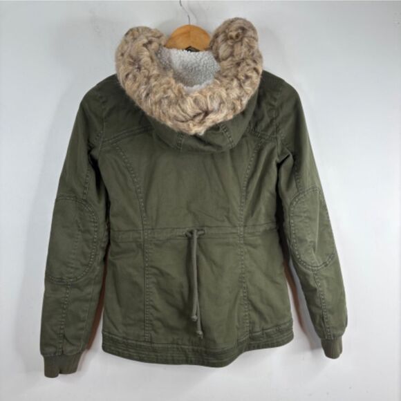 HOLLISTER Y2K COAT LINED SHERPA - Picture 4 of 6
